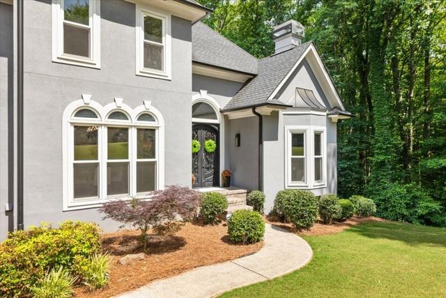 3851 Glenhurst Drive SE, Smyrna, GA 30080