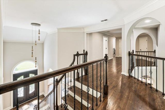 3851 Glenhurst Drive SE, Smyrna, GA 30080