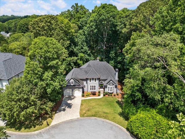 3851 Glenhurst Drive SE, Smyrna, GA 30080