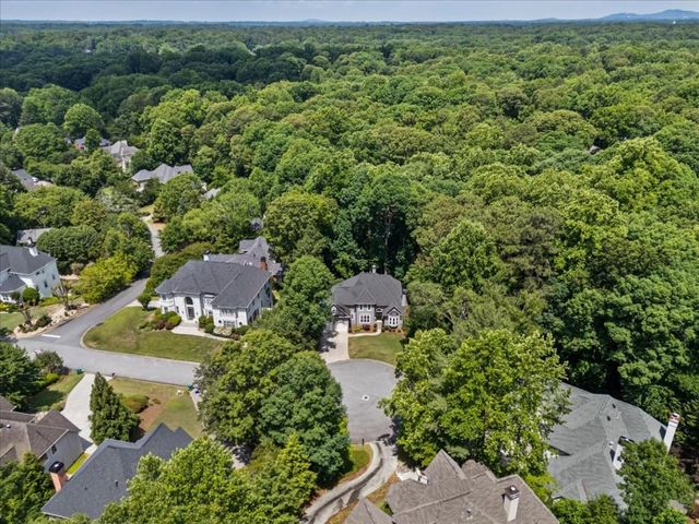 3851 Glenhurst Drive SE, Smyrna, GA 30080