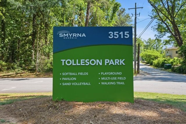 3851 Glenhurst Drive SE, Smyrna, GA 30080