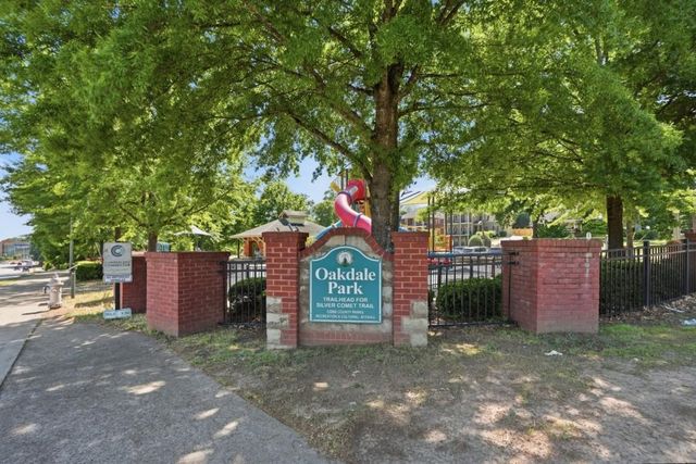 3851 Glenhurst Drive SE, Smyrna, GA 30080
