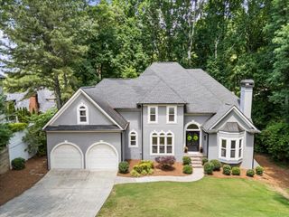 3851 Glenhurst Drive SE, Smyrna, GA 30080