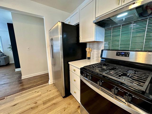 3138 N 89th STREET, Milwaukee, WI 53222