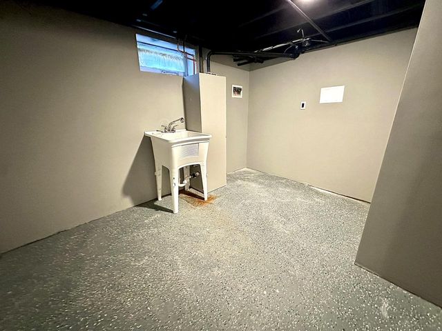 3138 N 89th STREET, Milwaukee, WI 53222