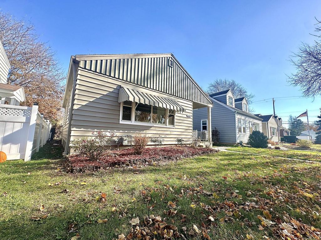 3138 N 89th STREET, Milwaukee, WI 53222