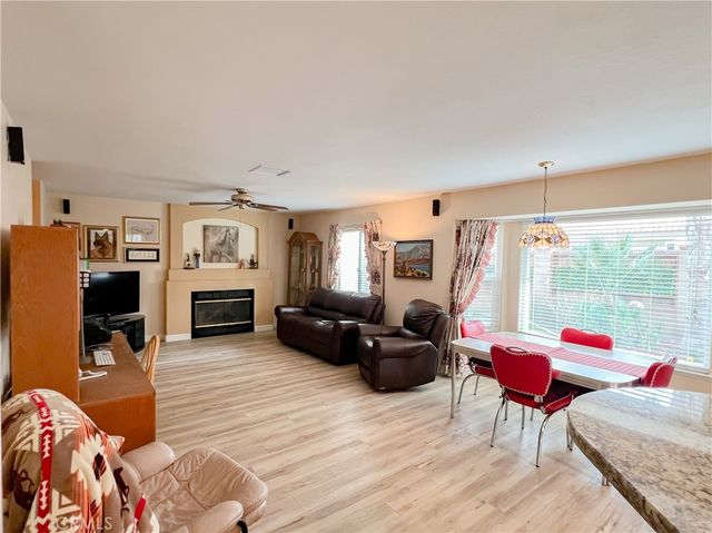 13813 Toluca Drive, Bakersfield, CA 93314