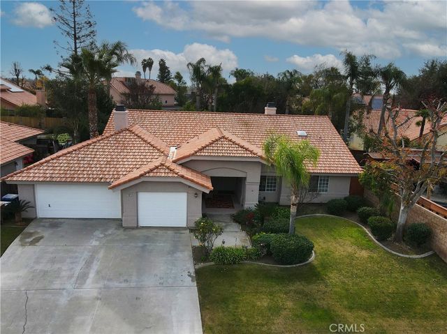 13813 Toluca Drive, Bakersfield, CA 93314