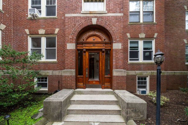 19 Short Street 3, Brookline, MA 02446