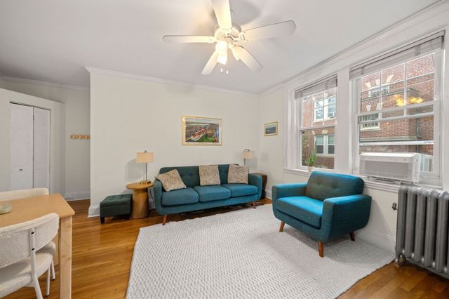 19 Short Street 3, Brookline, MA 02446