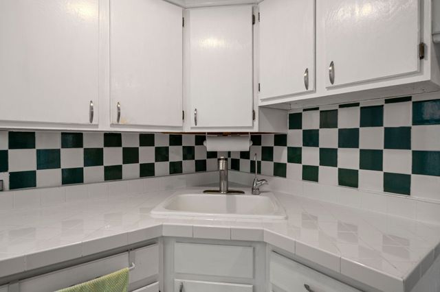 19 Short Street 3, Brookline, MA 02446