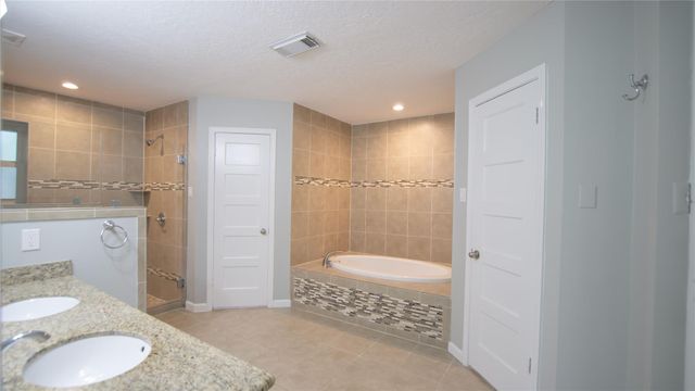 3406 Deerwood Lane, Missouri City, TX 77459