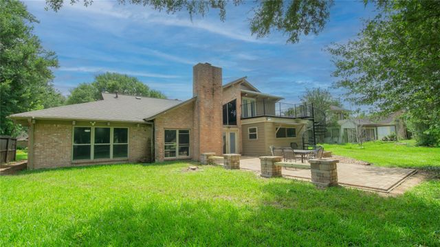 3406 Deerwood Lane, Missouri City, TX 77459