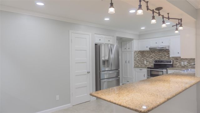 3406 Deerwood Lane, Missouri City, TX 77459