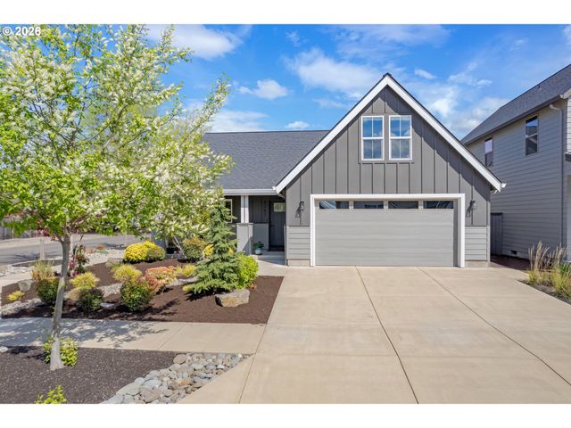 3297 KORBEL St, Eugene, OR 97404