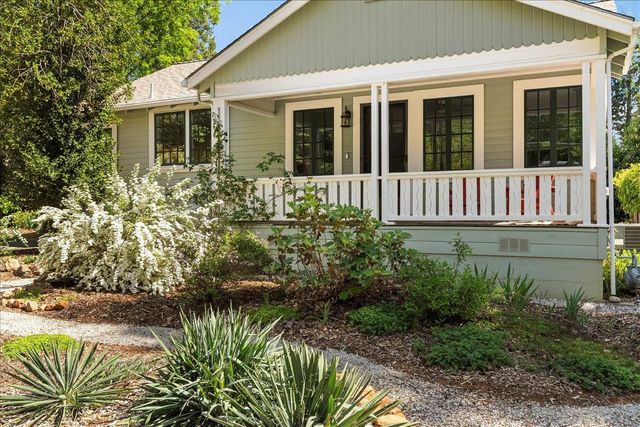 10041 Greenwood Rd, Grass Valley, CA 95945