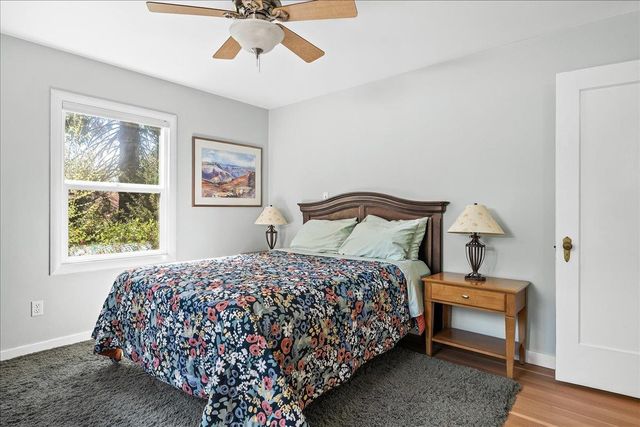 10041 Greenwood Rd, Grass Valley, CA 95945