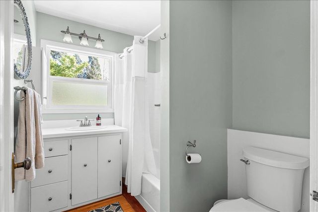 10041 Greenwood Rd, Grass Valley, CA 95945