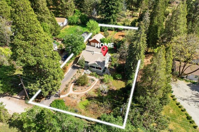 10041 Greenwood Rd, Grass Valley, CA 95945