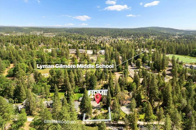 10041 Greenwood Rd, Grass Valley, CA 95945