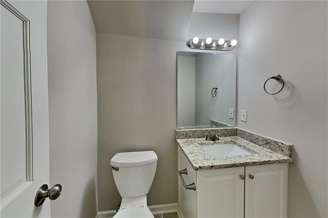 3859 W Clinton Court, Marietta, GA 30062