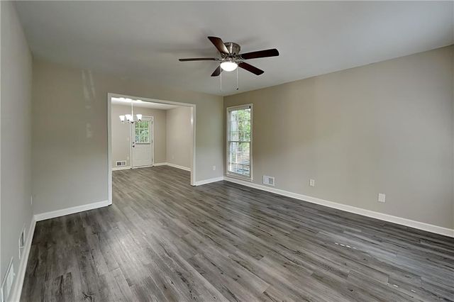 3859 W Clinton Court, Marietta, GA 30062