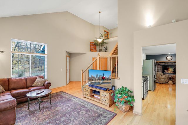 8301 Narcissus Street, Victoria, MN 55386