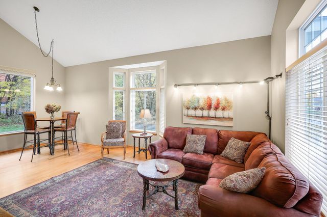 8301 Narcissus Street, Victoria, MN 55386