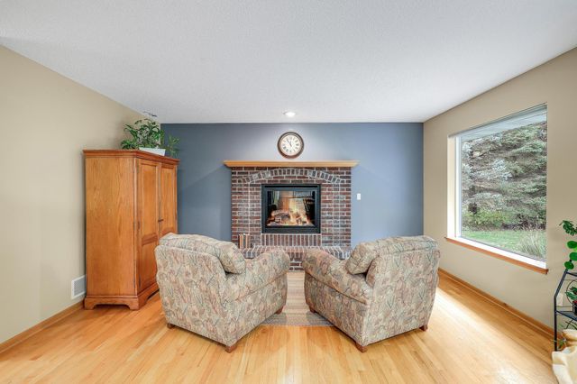 8301 Narcissus Street, Victoria, MN 55386