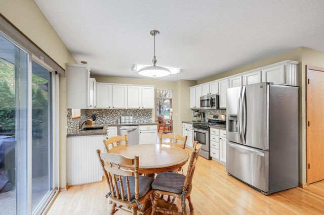 8301 Narcissus Street, Victoria, MN 55386