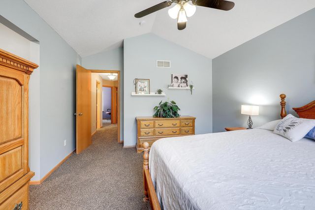 8301 Narcissus Street, Victoria, MN 55386