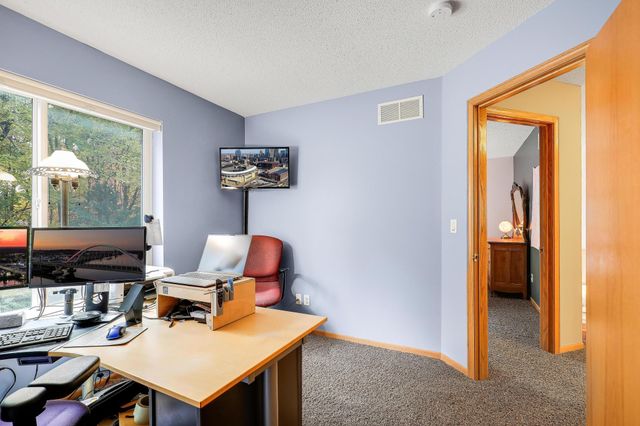 8301 Narcissus Street, Victoria, MN 55386