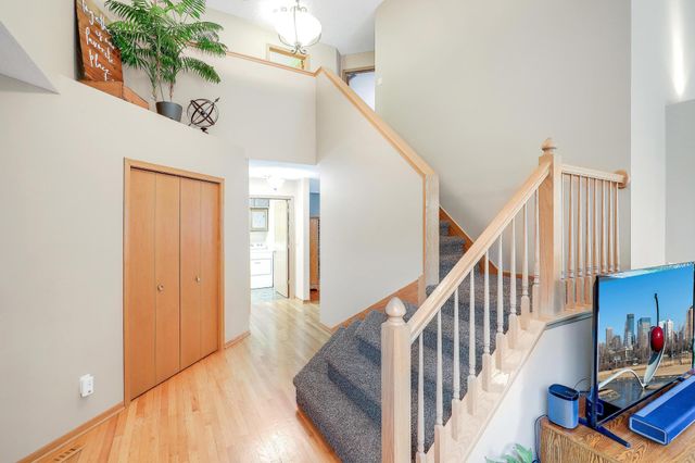 8301 Narcissus Street, Victoria, MN 55386