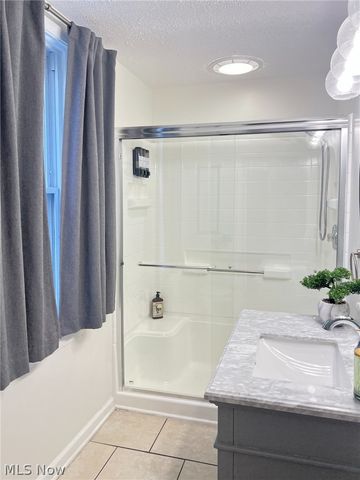 4223 Bridge Avenue 3, Cleveland, OH 44113