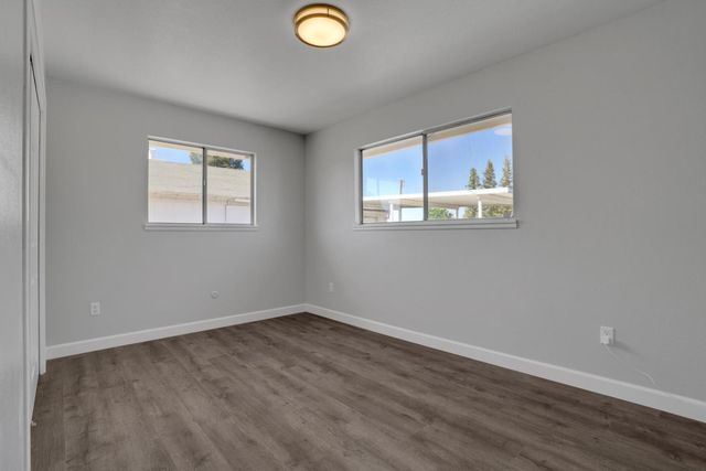 1412 E Glenwood Ave, Turlock, CA 95380