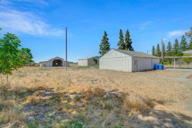 1412 E Glenwood Ave, Turlock, CA 95380