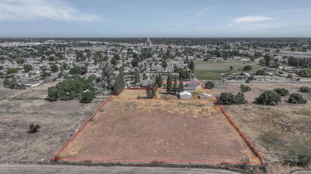 1412 E Glenwood Ave, Turlock, CA 95380