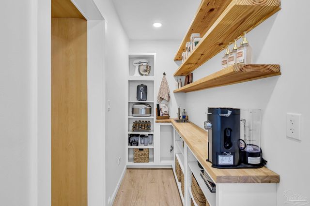 1613 E De Soto St, Pensacola, FL 32501