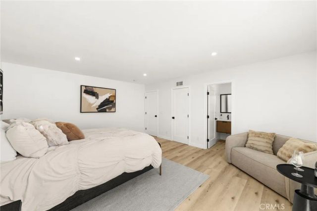 17242 Chicago, Yorba Linda, CA 92886