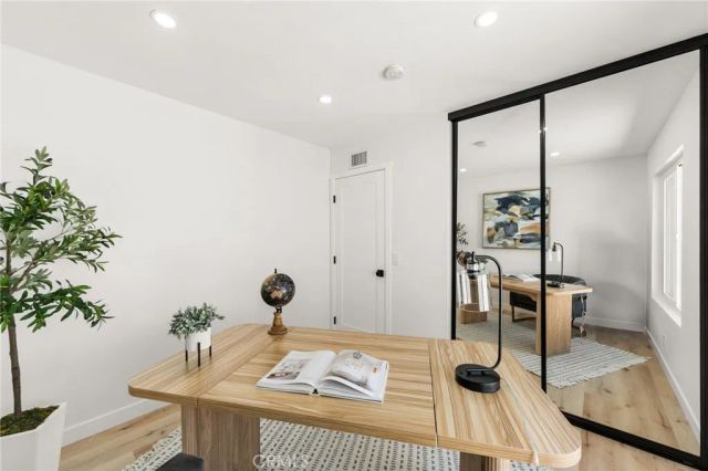 17242 Chicago, Yorba Linda, CA 92886
