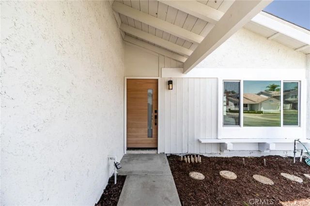 17242 Chicago, Yorba Linda, CA 92886