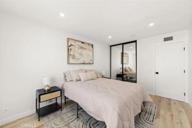17242 Chicago, Yorba Linda, CA 92886