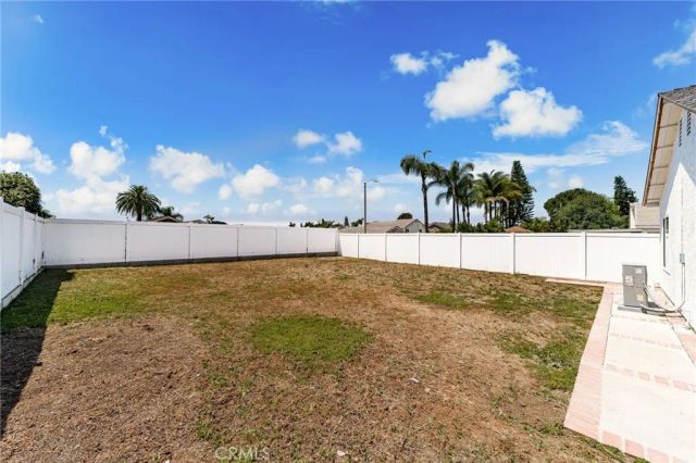 17242 Chicago, Yorba Linda, CA 92886