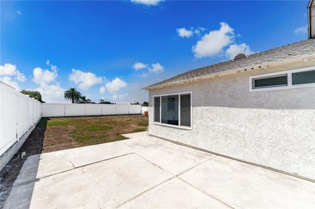 17242 Chicago, Yorba Linda, CA 92886