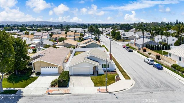 17242 Chicago, Yorba Linda, CA 92886