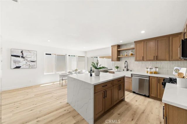 17242 Chicago, Yorba Linda, CA 92886