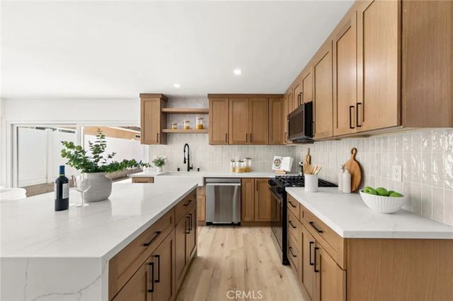17242 Chicago, Yorba Linda, CA 92886