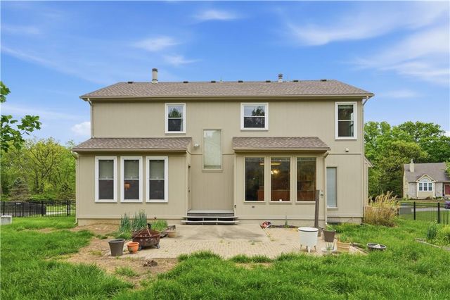 12200 Cherry Street, Kansas City, MO 64145