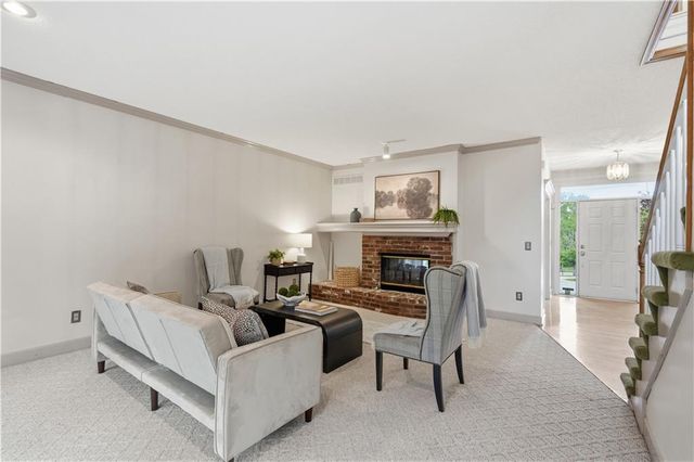 12200 Cherry Street, Kansas City, MO 64145