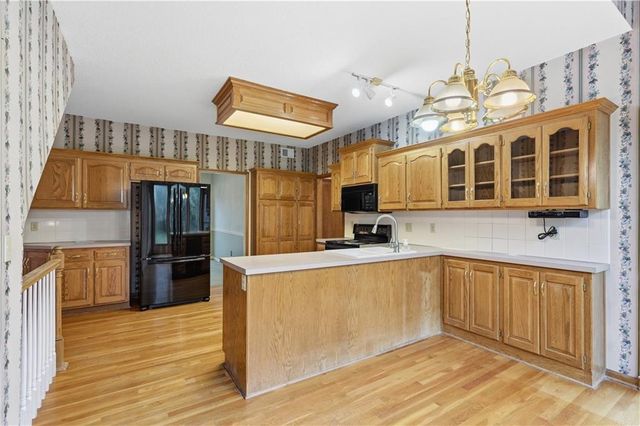 12200 Cherry Street, Kansas City, MO 64145